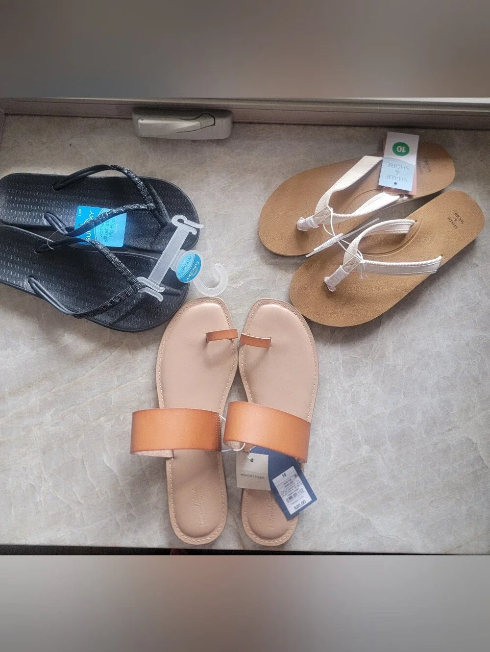 NEW! BUNDLE OF 3 SANDALS SZ 10. Universal Thread, Sun Sky, & Shade & Shore ($48)